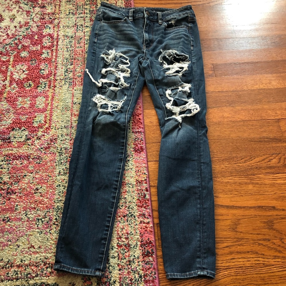 American eagle distressed high rise jeggings size 6